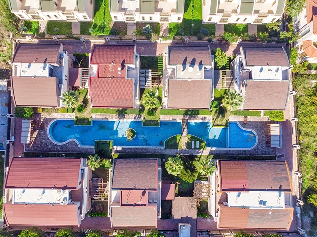 فيلا 5+2 في ساريسو - حي أنطاليا