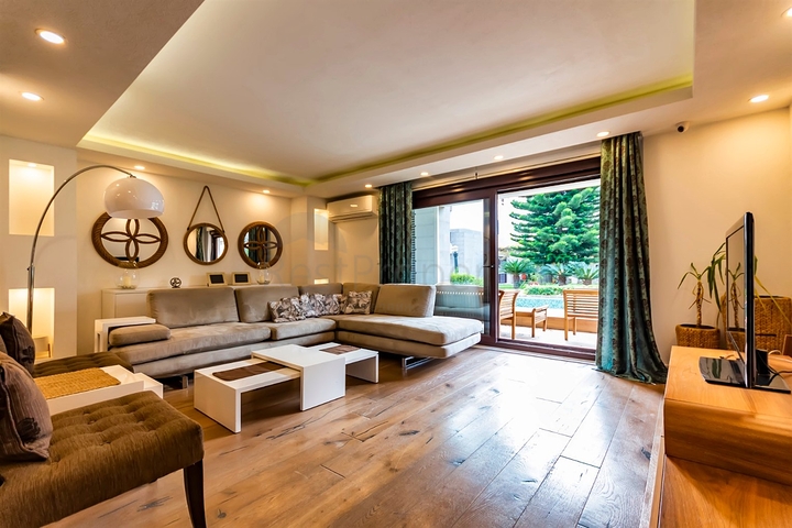 فيلا 5+2 في ساريسو - حي أنطاليا