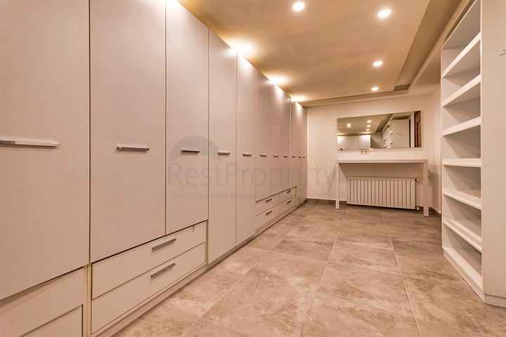 فيلا 5+2 في ساريسو - حي أنطاليا