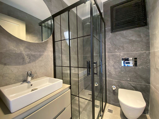 فيلا 5 + 1 في حي ارمينيك انطاليا