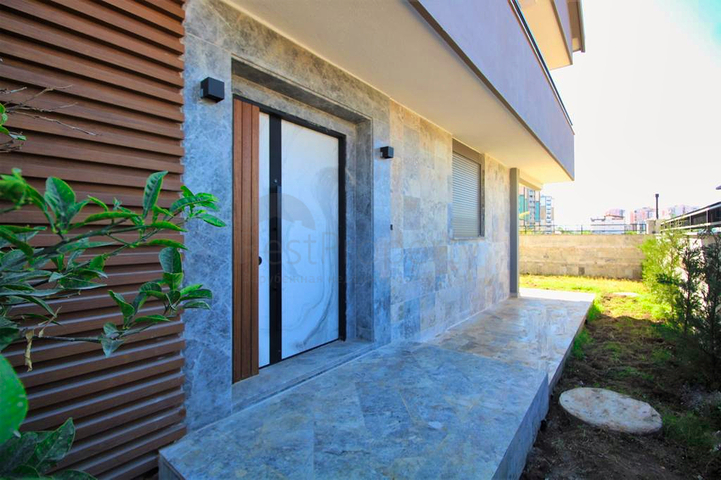 فيلا 6+1 في جوزيلوبا - حي أنطاليا