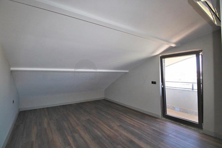 فيلا 6+1 في جوزيلوبا - حي أنطاليا