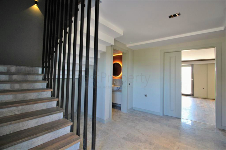 فيلا 6+1 في جوزيلوبا - حي أنطاليا