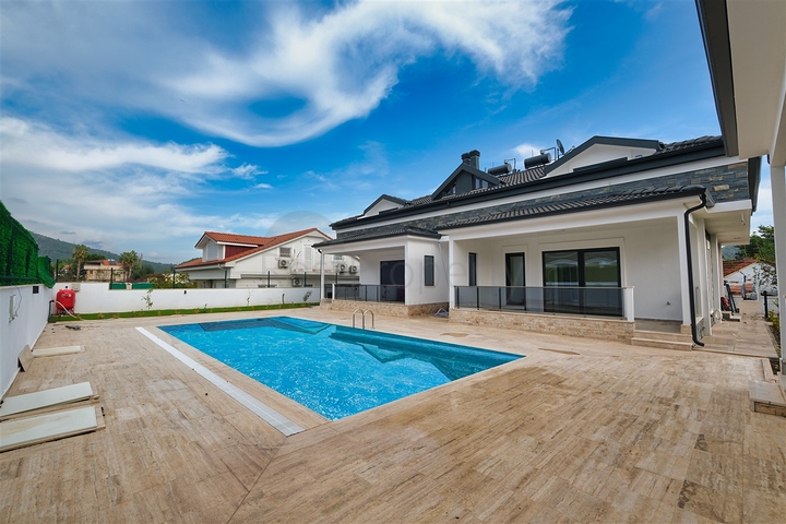 فيلا 3+1 في كيمير-منطقة أنطاليا