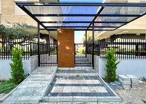 شقة 2 + 1 في حي إرمينيك أنطاليا 