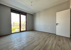 شقة 2 + 1 في حي إرمينيك أنطاليا 