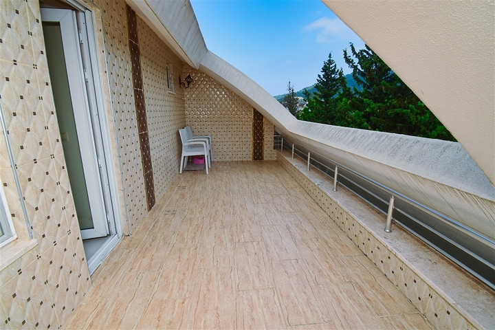 شقة 3+1 في كيمير-منطقة أنطاليا 