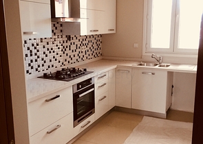 شقة غرفتين وصالة في منطقة فخمة