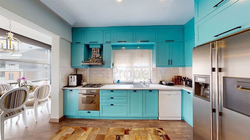 شقة دوبلكس 6 + 1 في حي أوندزالي - أنطاليا 