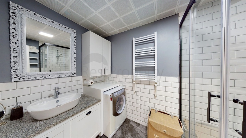 شقة دوبلكس 6 + 1 في حي أوندزالي - أنطاليا 