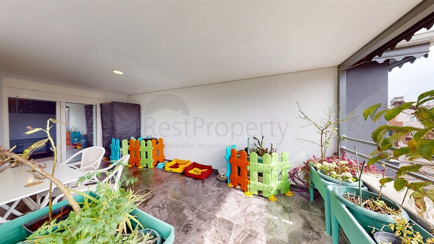 شقة دوبلكس 6 + 1 في حي أوندزالي - أنطاليا 