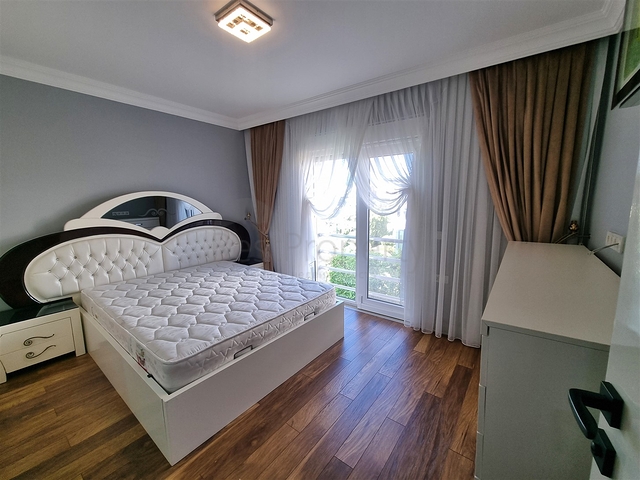 فيلا 4+1 في قادري-حي أنطاليا 