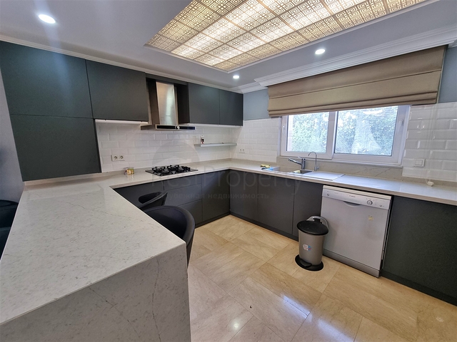 فيلا 4+1 في قادري-حي أنطاليا 