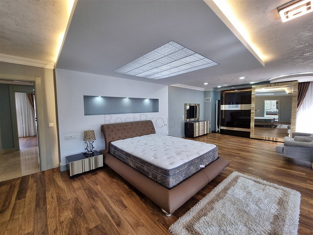 فيلا 4+1 في قادري-حي أنطاليا 