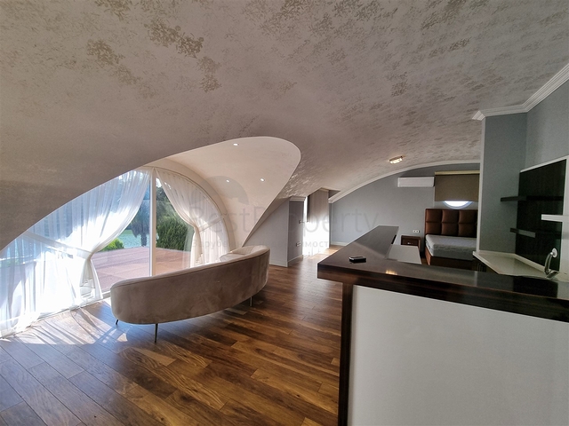 فيلا 4+1 في قادري-حي أنطاليا 