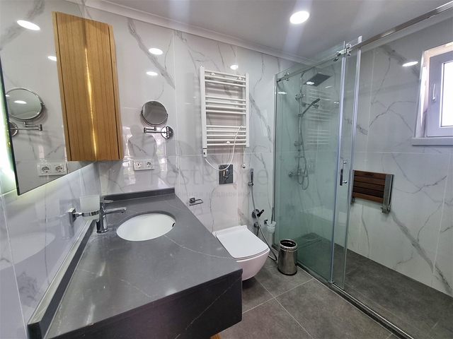 فيلا 4+1 في قادري-حي أنطاليا 