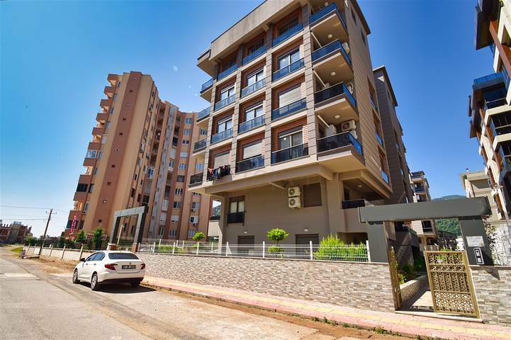 شقة 1+1 في ساريسو - حي أنطاليا 