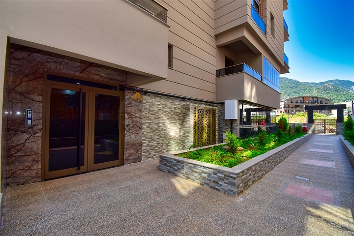 شقة 1+1 في ساريسو - حي أنطاليا 