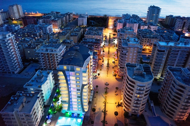 شقق فاخرة من قبل شركة البناء في منطقة محمودلار – ألانيا