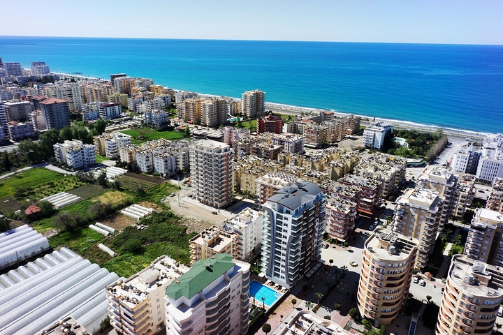 شقق فاخرة من قبل شركة البناء في منطقة محمودلار – ألانيا