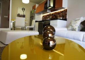 شقق فاخرة من قبل شركة البناء في منطقة محمودلار – ألانيا