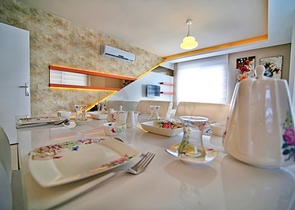 شقق فاخرة من قبل شركة البناء في منطقة محمودلار – ألانيا