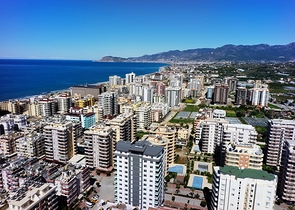 شقق فاخرة من قبل شركة البناء في منطقة محمودلار – ألانيا