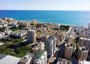 شقق فاخرة من قبل شركة البناء في منطقة محمودلار – ألانيا