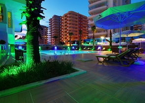 شقق فاخرة من قبل شركة البناء في منطقة محمودلار – ألانيا