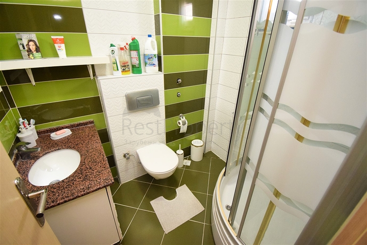 شقة دوبلكس 6 + 2 في وسط مدينة أنطاليا 