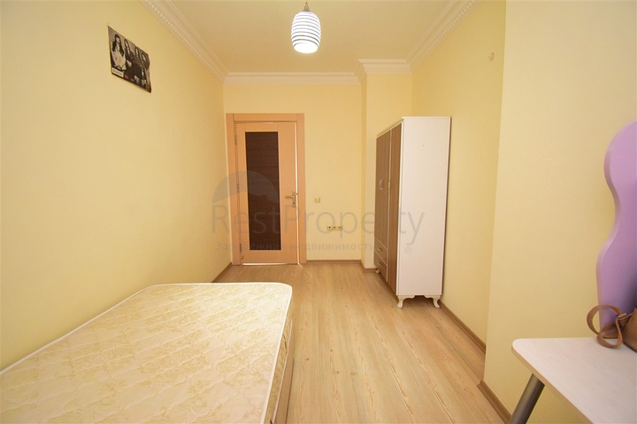 شقة دوبلكس 6 + 2 في وسط مدينة أنطاليا 