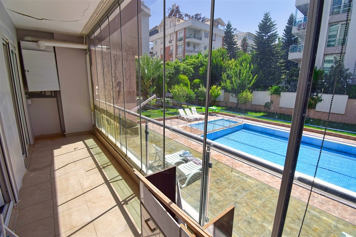 شقة 3+1 في حي البرسيمون-أنطاليا 