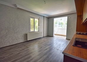 شقة 3+1 في حي البرسيمون-أنطاليا 