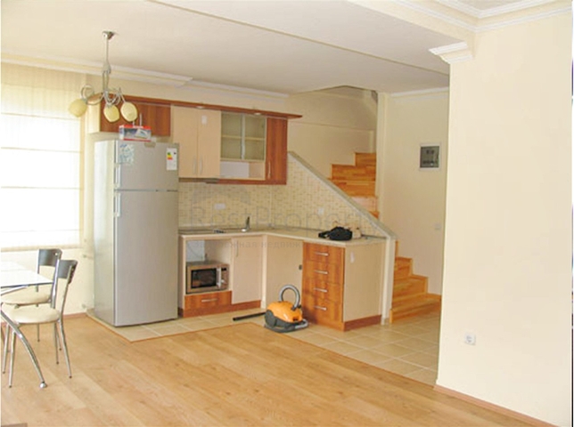 شقة دوبلكس 2 + 1 في كيمير - منطقة أنطاليا 