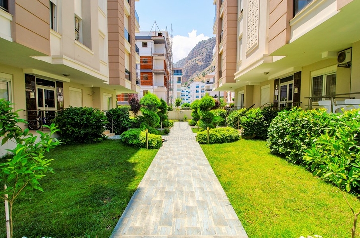 شقة مؤثثة في منطقة هورما كونيالتي – أنطاليا