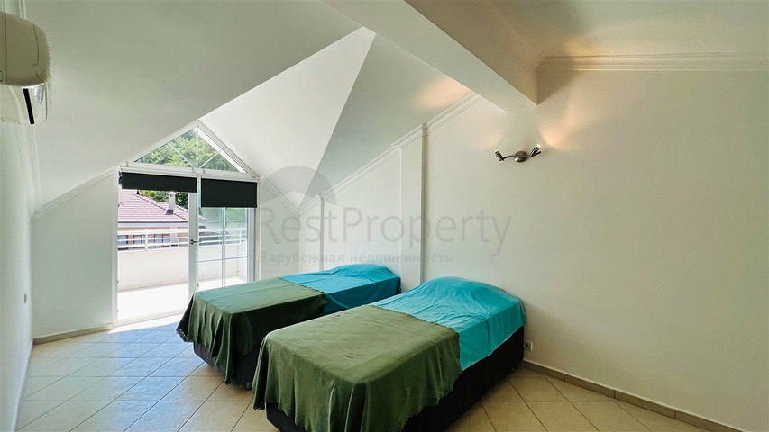 شقة دوبلكس 2 + 1 في كيمير - منطقة أنطاليا 