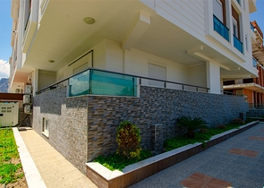 شقة 1+1 في ساريسو - حي أنطاليا 