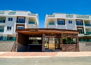 شقة 1+1 في ساريسو-حي أنطاليا 