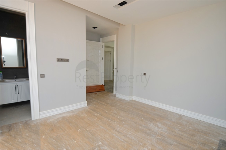 فلل 4 + 1 في دوشيميالتي-منطقة أنطاليا 