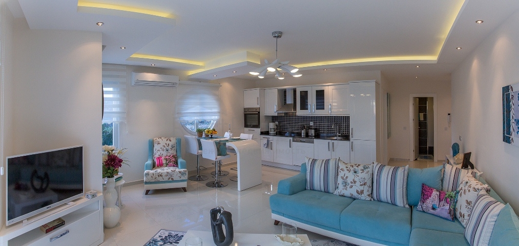 شقق فاخرة في مجمع سكني رائع في منطقة كاستل – ألانيا 