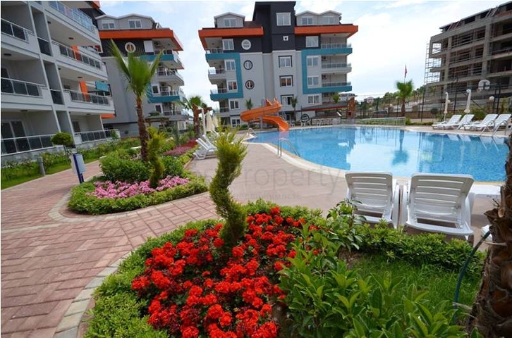 شقق فاخرة في مجمع سكني رائع في منطقة كاستل – ألانيا 