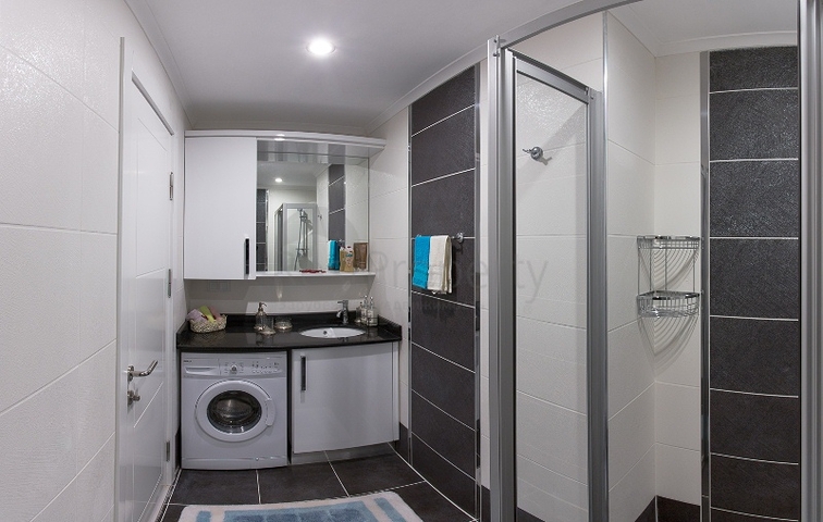 شقق فاخرة في مجمع سكني رائع في منطقة كاستل – ألانيا 