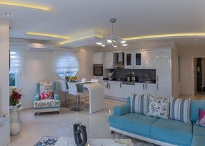 شقق فاخرة في مجمع سكني رائع في منطقة كاستل – ألانيا 