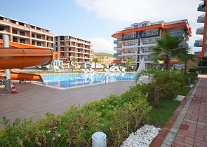 شقق فاخرة في مجمع سكني رائع في منطقة كاستل – ألانيا 