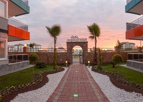 شقق فاخرة في مجمع سكني رائع في منطقة كاستل – ألانيا 