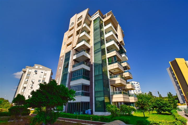 شقة 1+1 في منطقة كوشكافاجي السكنية-أنطاليا 