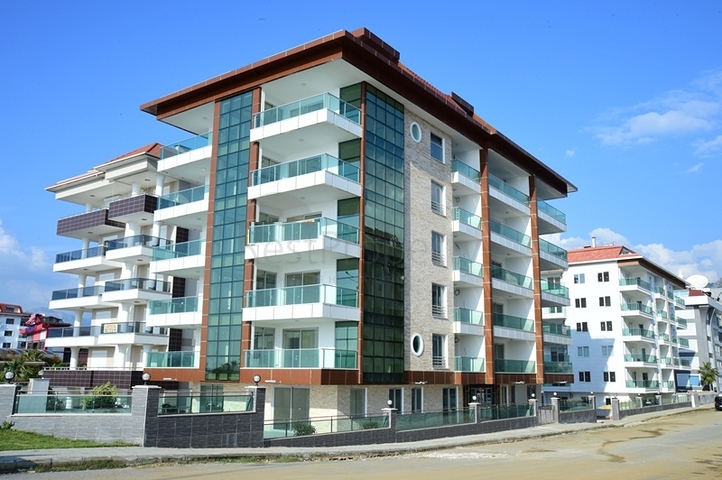 مجمع يضم شقق رائعة في كاستيل 