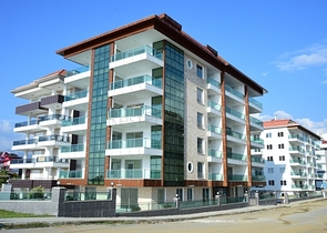 مجمع يضم شقق رائعة في كاستيل 