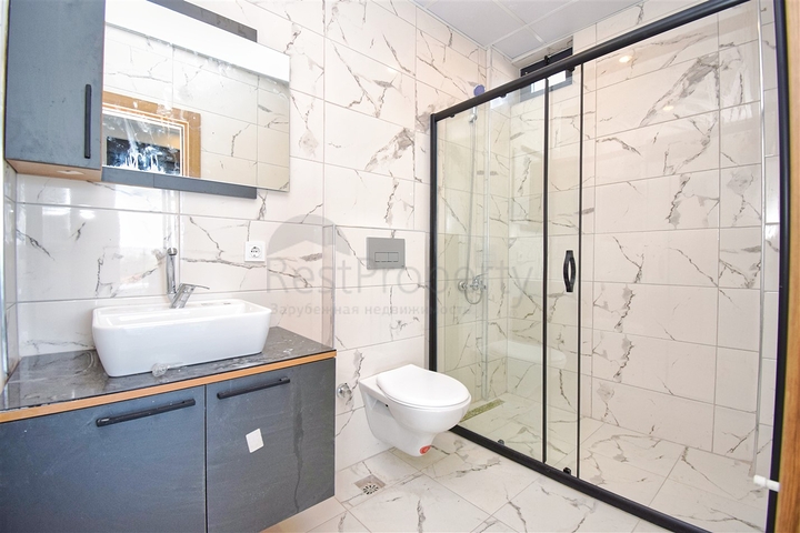 فيلا 3+2 في جيكبير-حي أنطاليا 