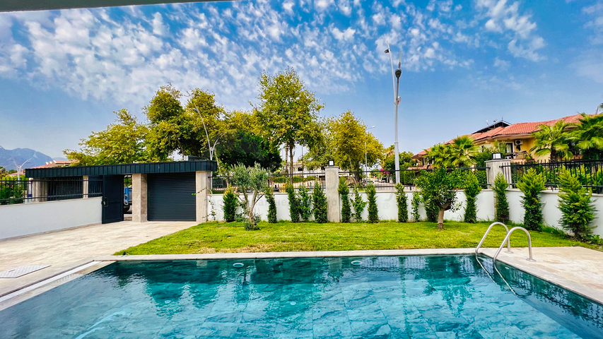 فيلا 3+1 في كيمير-منطقة أنطاليا 